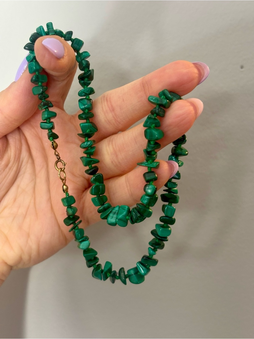 Boho-Style/Vintage Green Malachite Chip Bead Necklace
